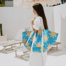 Load image into Gallery viewer, Carry All Tote Bag – Sundancer