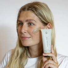 Load image into Gallery viewer, SPF 50 Natural Tinted Moisturiser - Medium/Dark