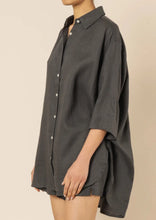Load image into Gallery viewer, Lounge Linen Longline Shirt - Coal
