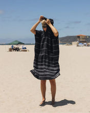 Load image into Gallery viewer, Border Classic Stripe Poncho - Black
