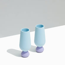 Load image into Gallery viewer, Bubble Champagne Flute Set | Unbreakable Silicone : Bubblegum
