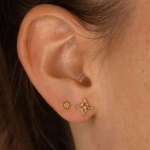 Dainty Moroccan Star Studs Gold