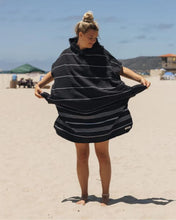 Load image into Gallery viewer, Border Classic Stripe Poncho - Black
