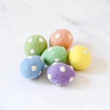 Load image into Gallery viewer, Felt Polka Dots Eggs - Set of 6
