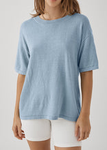 Load image into Gallery viewer, Hugo Linen Tshirt - Sky
