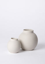 Load image into Gallery viewer, Ceramic Lille Bud Vase Milk
