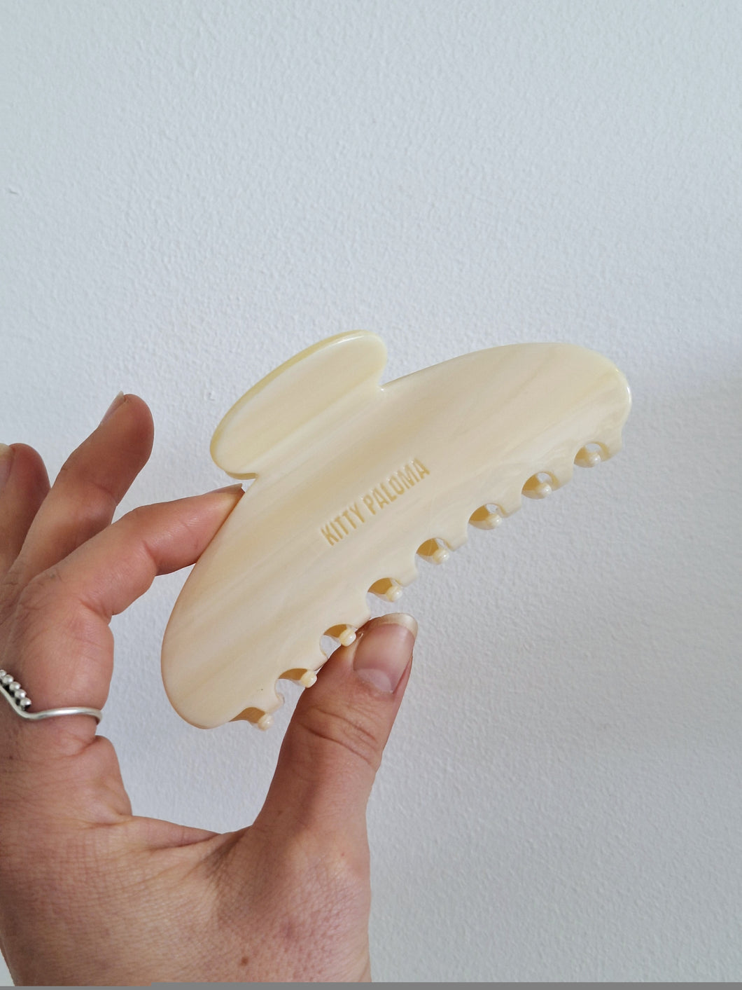 Grande Claw Clip - Blanche