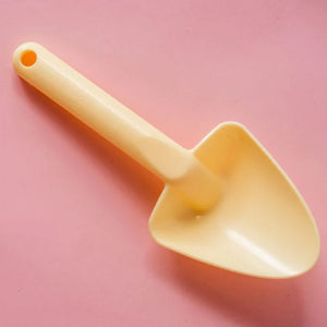 Little diggers beach spade