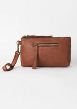 Load image into Gallery viewer, Small Essential Pouch - Cognac
