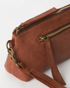 Small Essential Pouch - Cognac